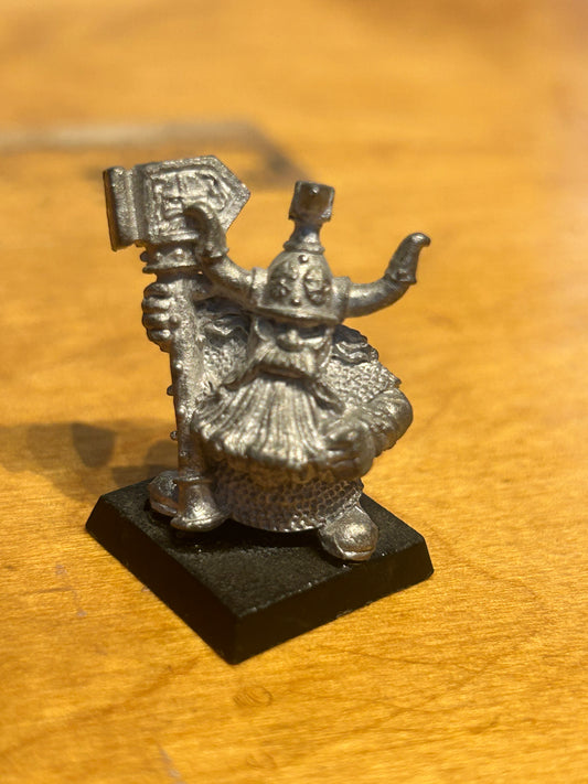 Warhammer fantasy dwarf Anvil of Doom anvil guard