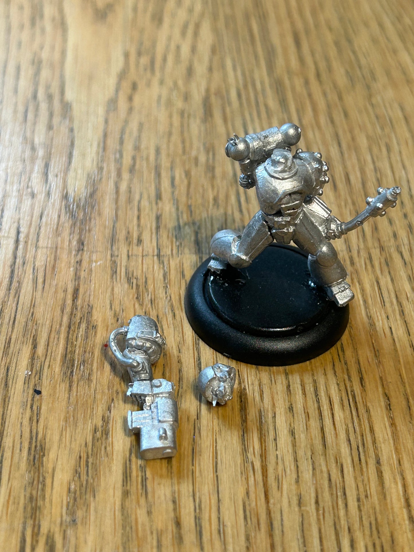 Diehard miniatures Sgt. Duval-Colonial Marine