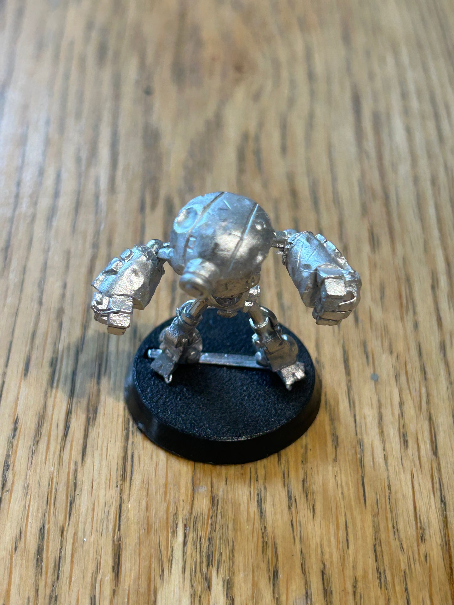 Diehard miniatures Walter The Warbot