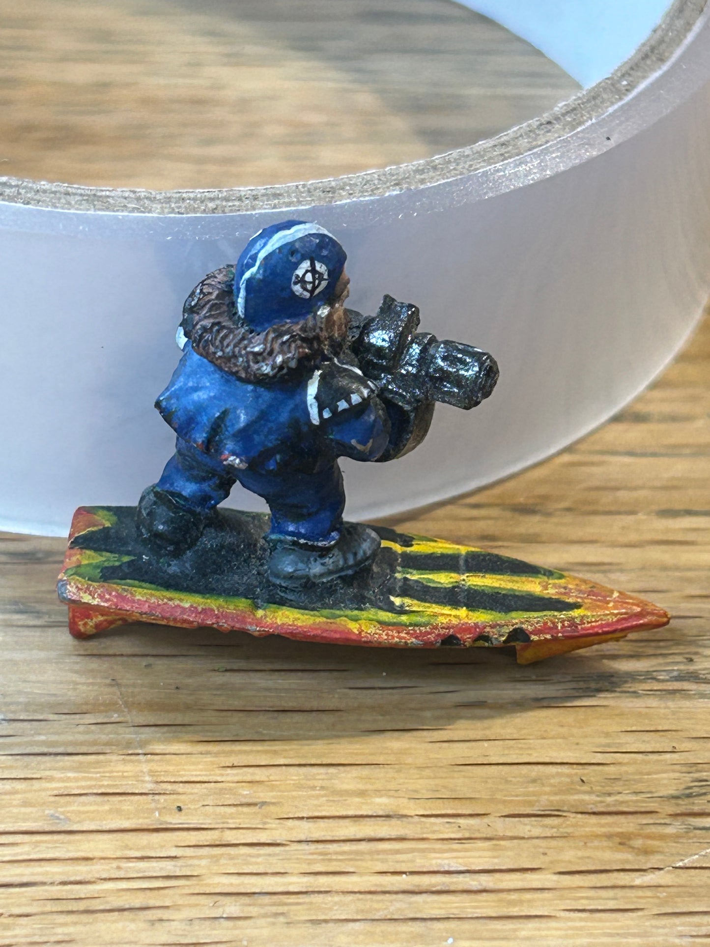 Warhammer 40k Rogue Trader squat brethren on hover board (no tab)