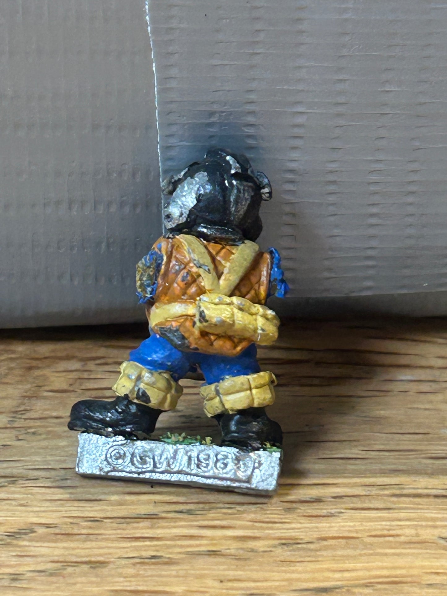 Rogue Trader Warhammer 40k Squat warrior (no plastic arms or weapon)