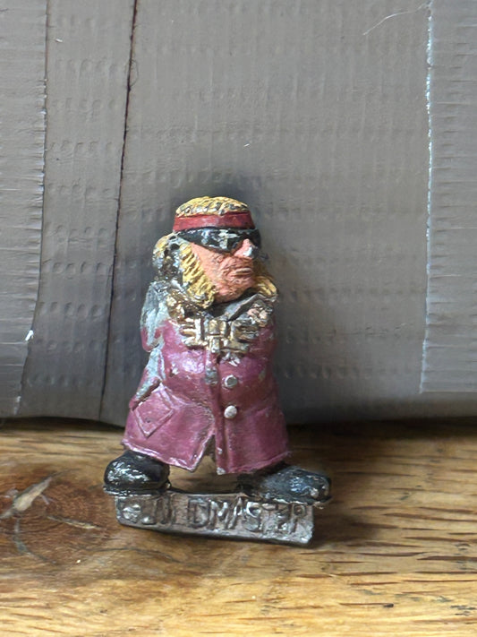 Rogue Trader Warhammer 40k Squat Guildmaster (no plastic arms or weapon)