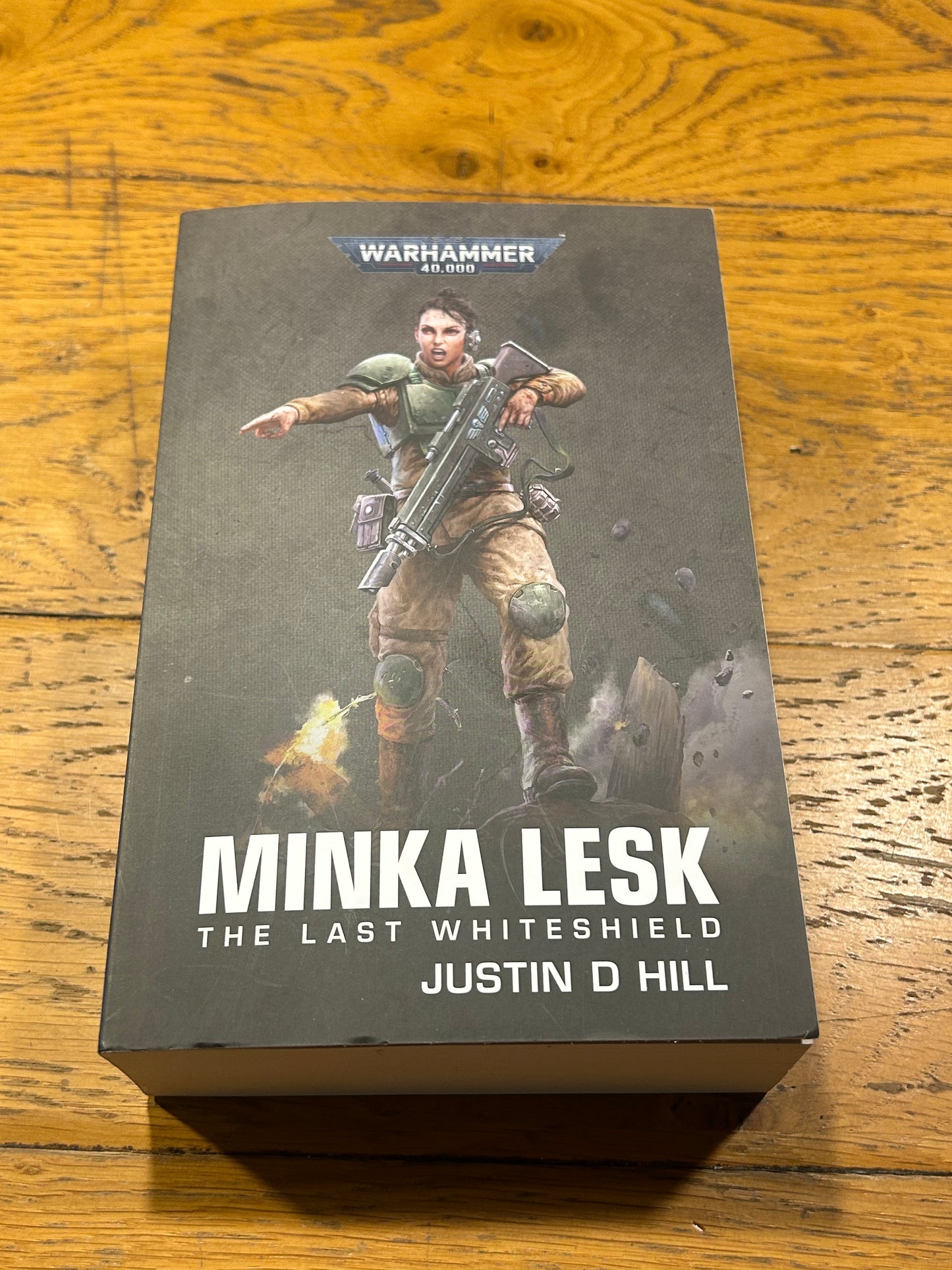 Minka Lesk: The Last Whiteshield Omnibus Paperback Warhammer