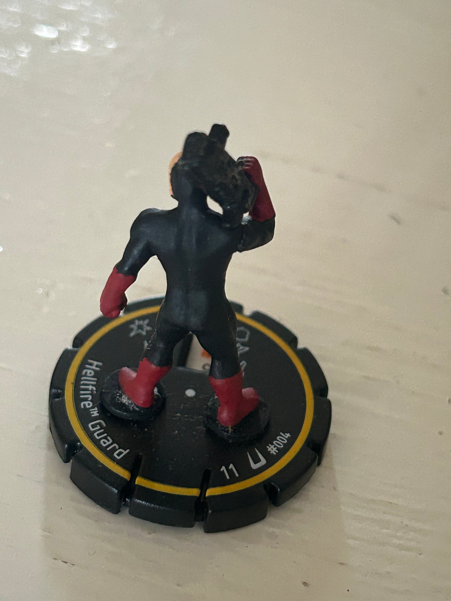 HeroClix - #004 Hellfire Guard - Ultimates rookie
