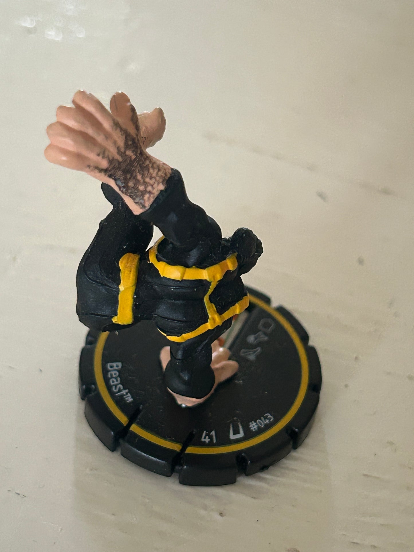 HeroClix ULTIMATES #043 BEAST rookie MARVEL