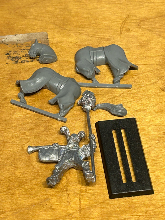 Citadel Miniatures Heroes of The Empire Imperial Herald with Battle standard (has been stripped)