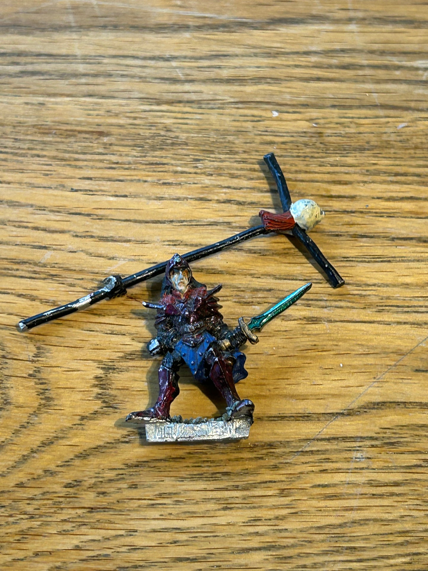 High Elf Melnibonean Swordsman Kashtar 1980s Citadel EC01 Metal Warhammer (converted to hold a banner)