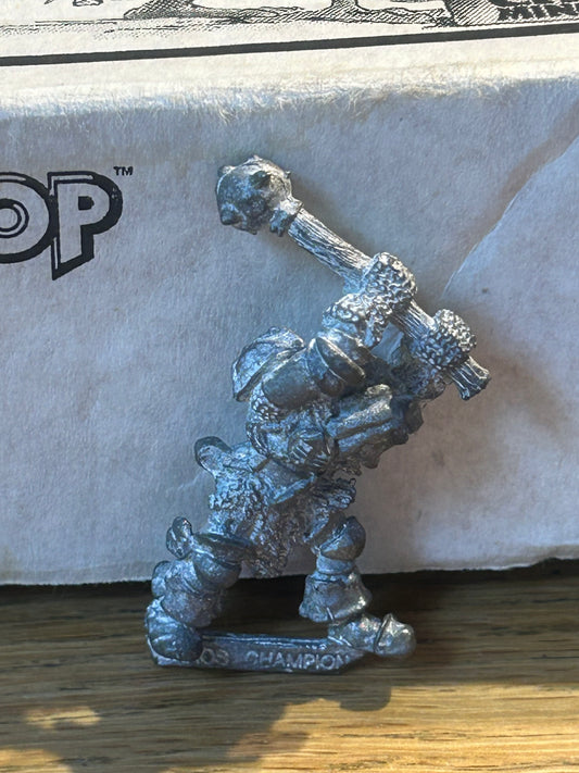 GW Chaos Warrior Chaos Champion Stro'Knor Macekiller - Metal