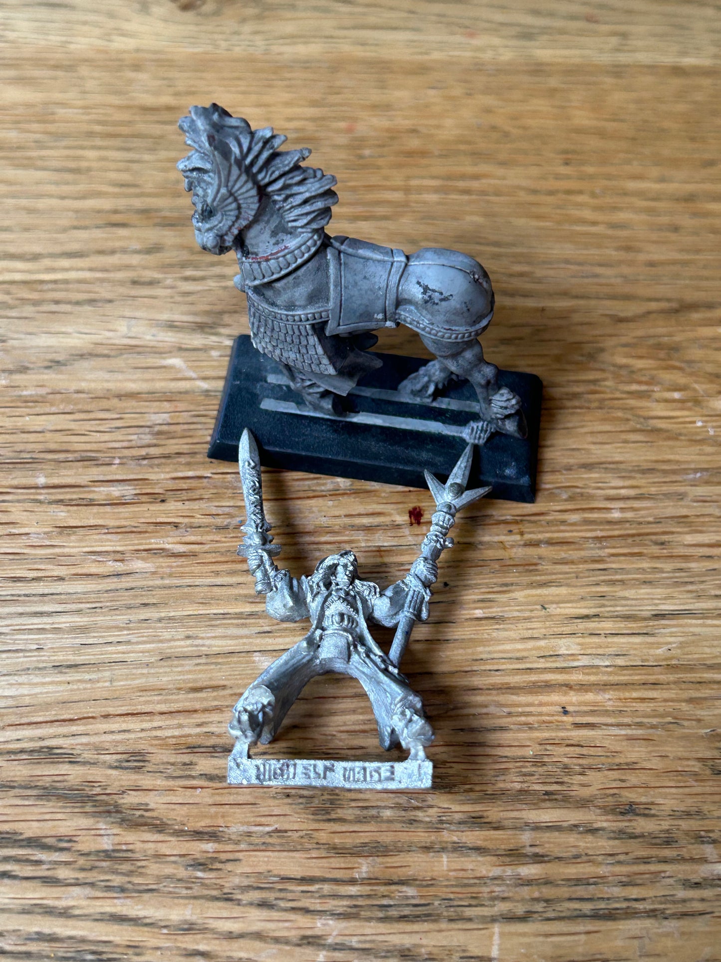 Warhammer Fantasy High Elf Mage Wizard Mounted Metal Classic 1990s OOP (mount has no tail and has been stripped)