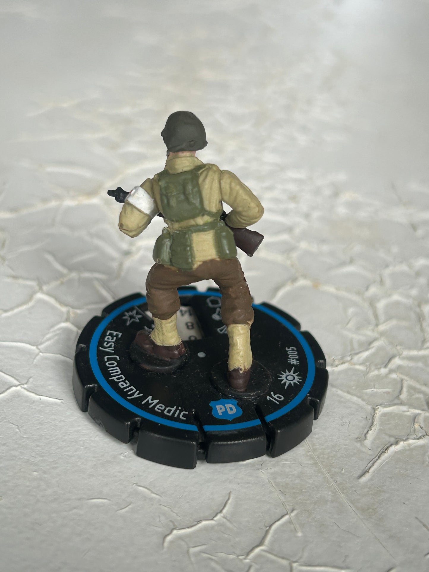 DC Heroclix Cosmic Justice 005 Easy Company Medic Experienced