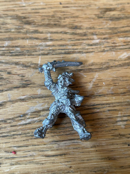 C13 Dark Elf General Heroic Adventurers Citadel Warhammer Metal (no mount)