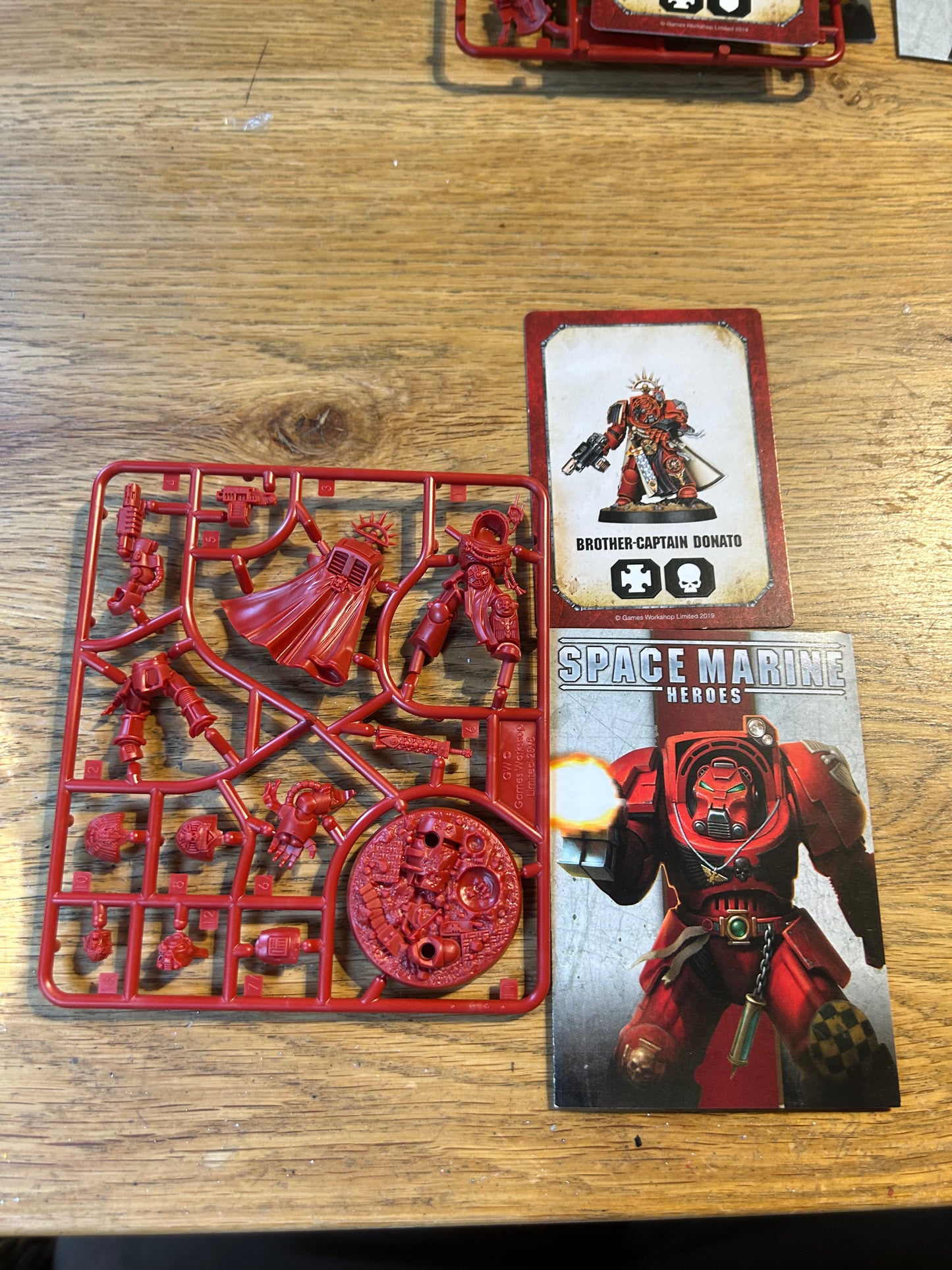 BROTHER CAPTAIN DONATO BLOOD ANGELS WARHAMMER 40K SPACE MARINES HEROES SERIES 2
