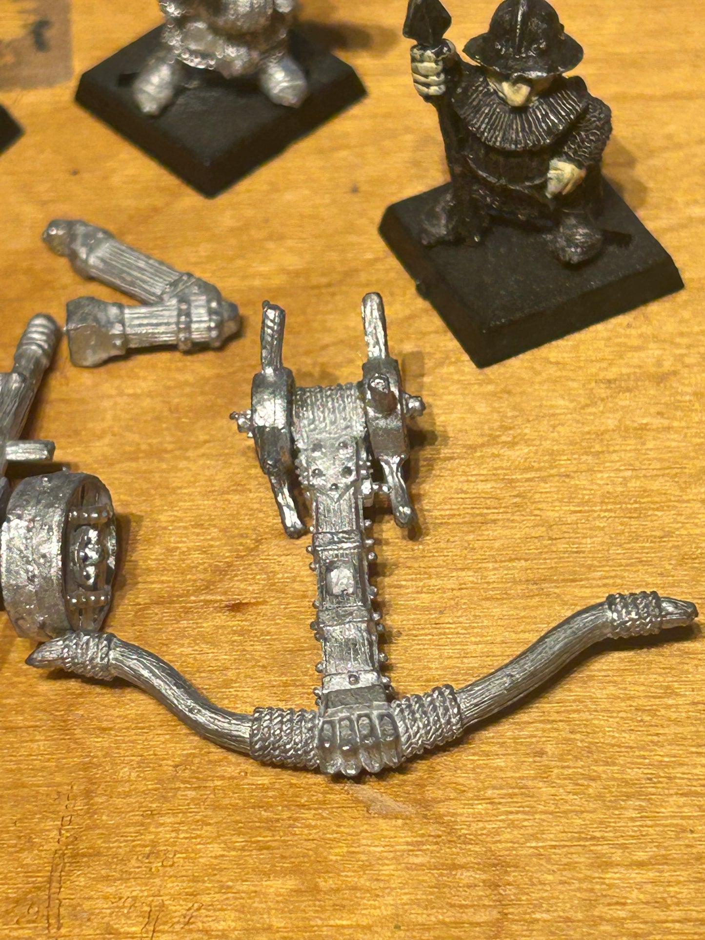 Warhammer fantasy dwarf bolt thrower and crew 4362