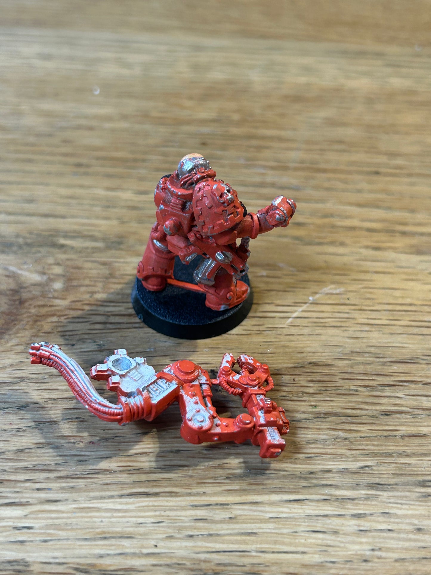 Space Marines - Techmarine (I will include a plastic arm, shoulder pad and bolter)