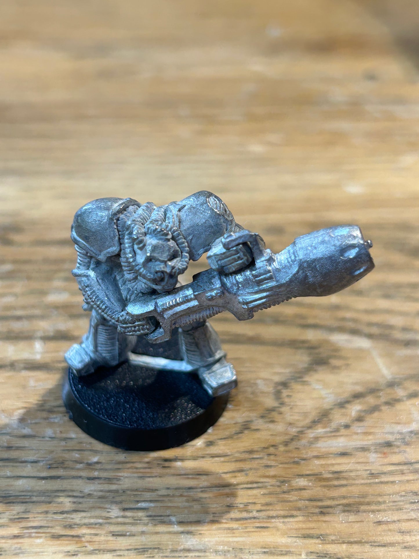 Games Workshop Warhammer 40k Rogue Trader Chaos Renegades Heavy Weapon Heavy Plasma Gun  Marine (no backpack)