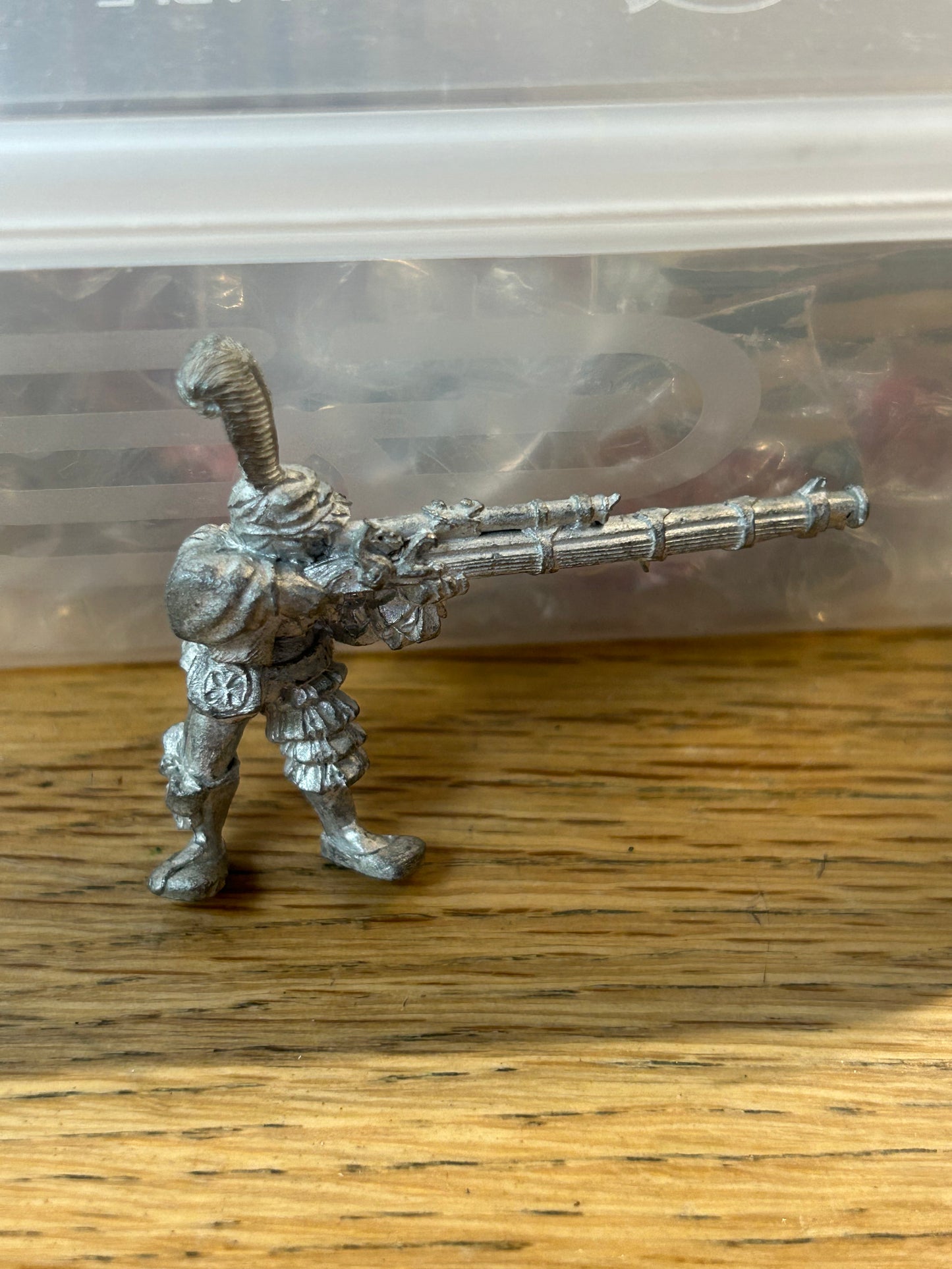 Warhammer fantasy War Wagon Crewmember With Hochland Long Rifle Metal Empire Old World