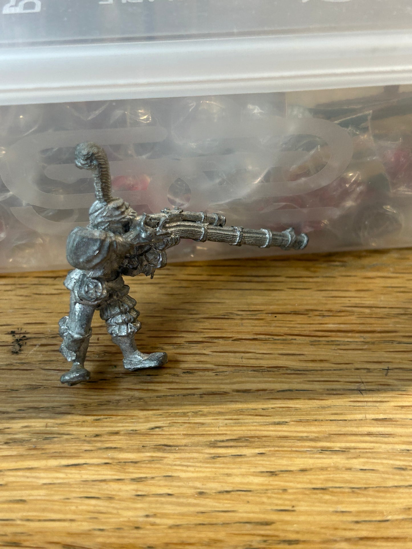 Warhammer fantasy War Wagon Crewmember With Hochland Long Rifle Metal Empire Old World