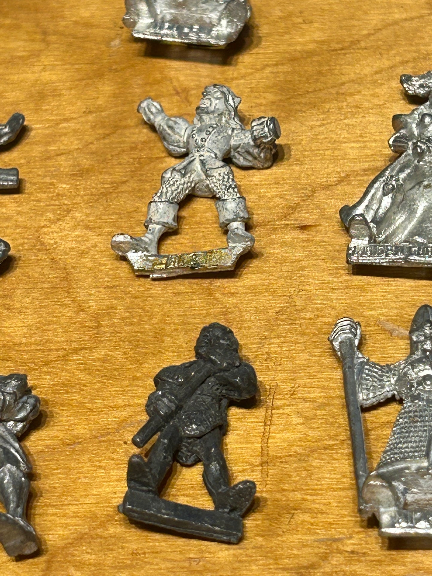 Collection of 7 broken/damaged high elf models