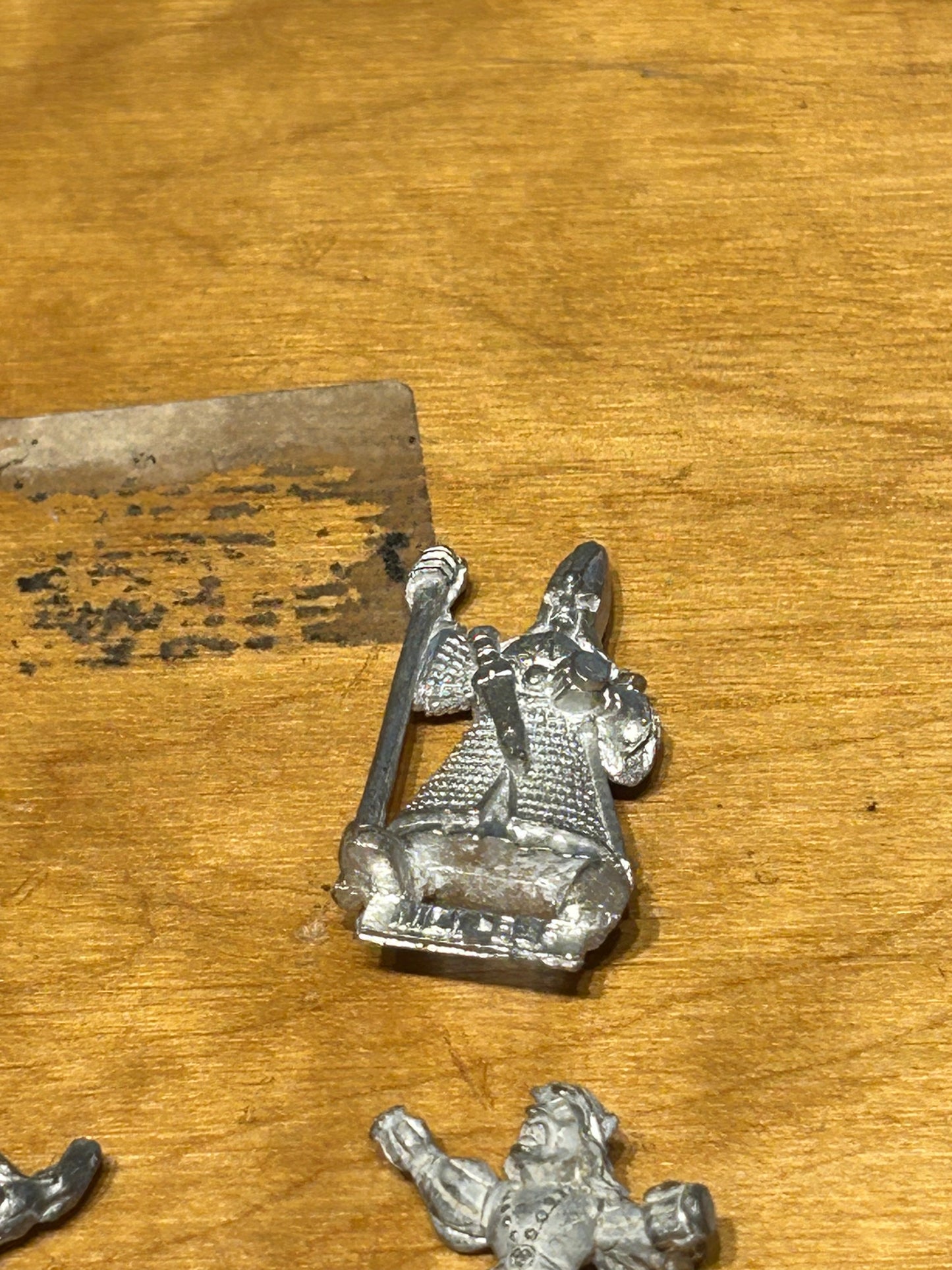 Collection of 7 broken/damaged high elf models