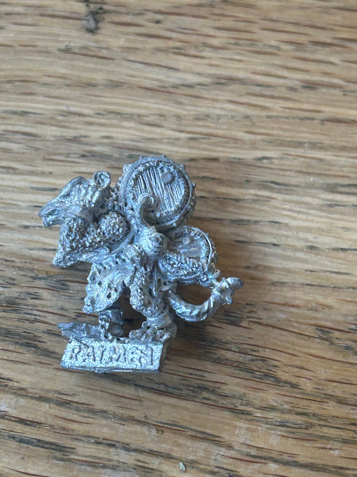 Warhammer fantasy skaven warp fire thrower crewman