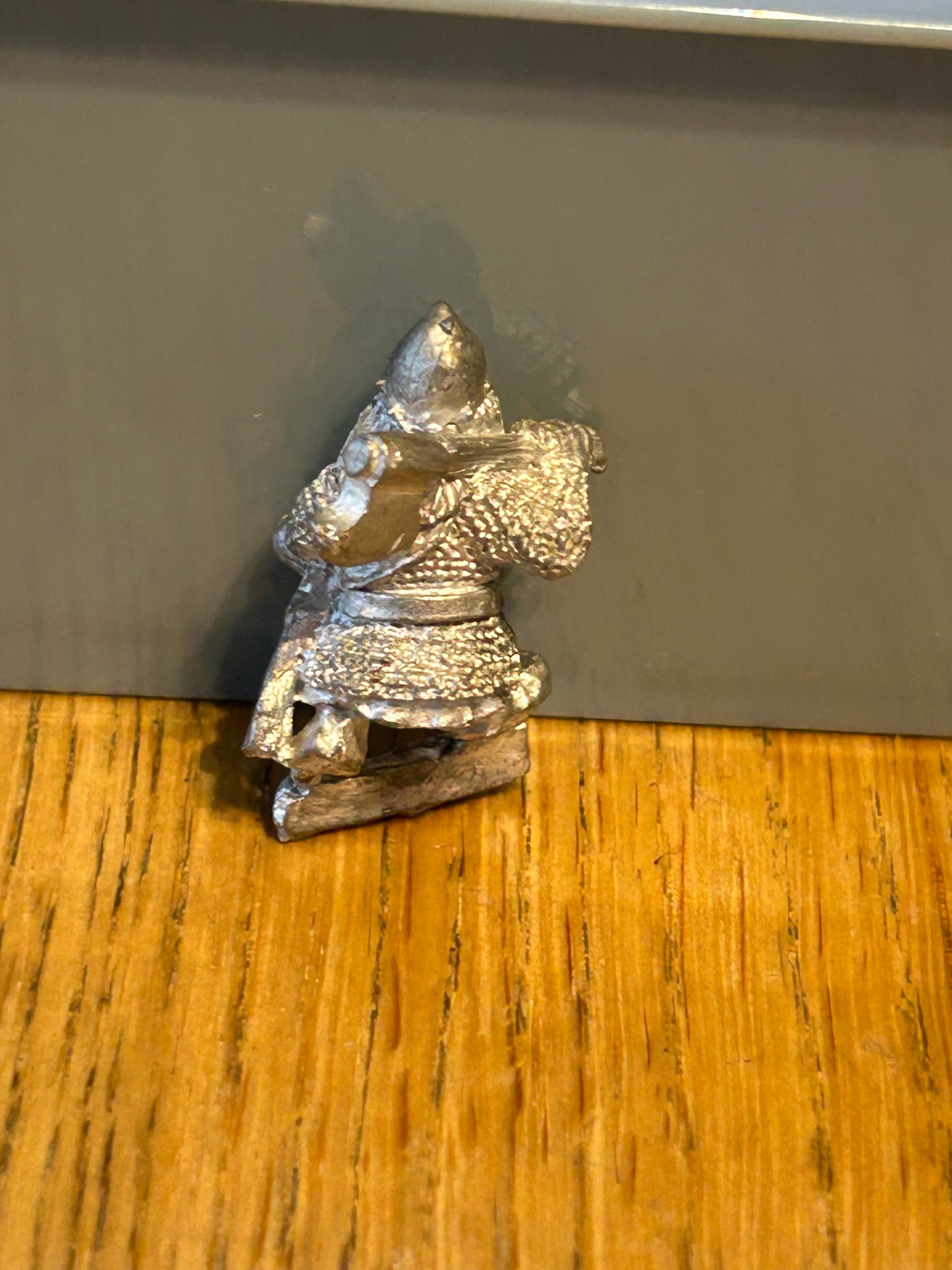 ME33 Dwarf with axe Citadel Metal Middle Earth Lord of the Rings