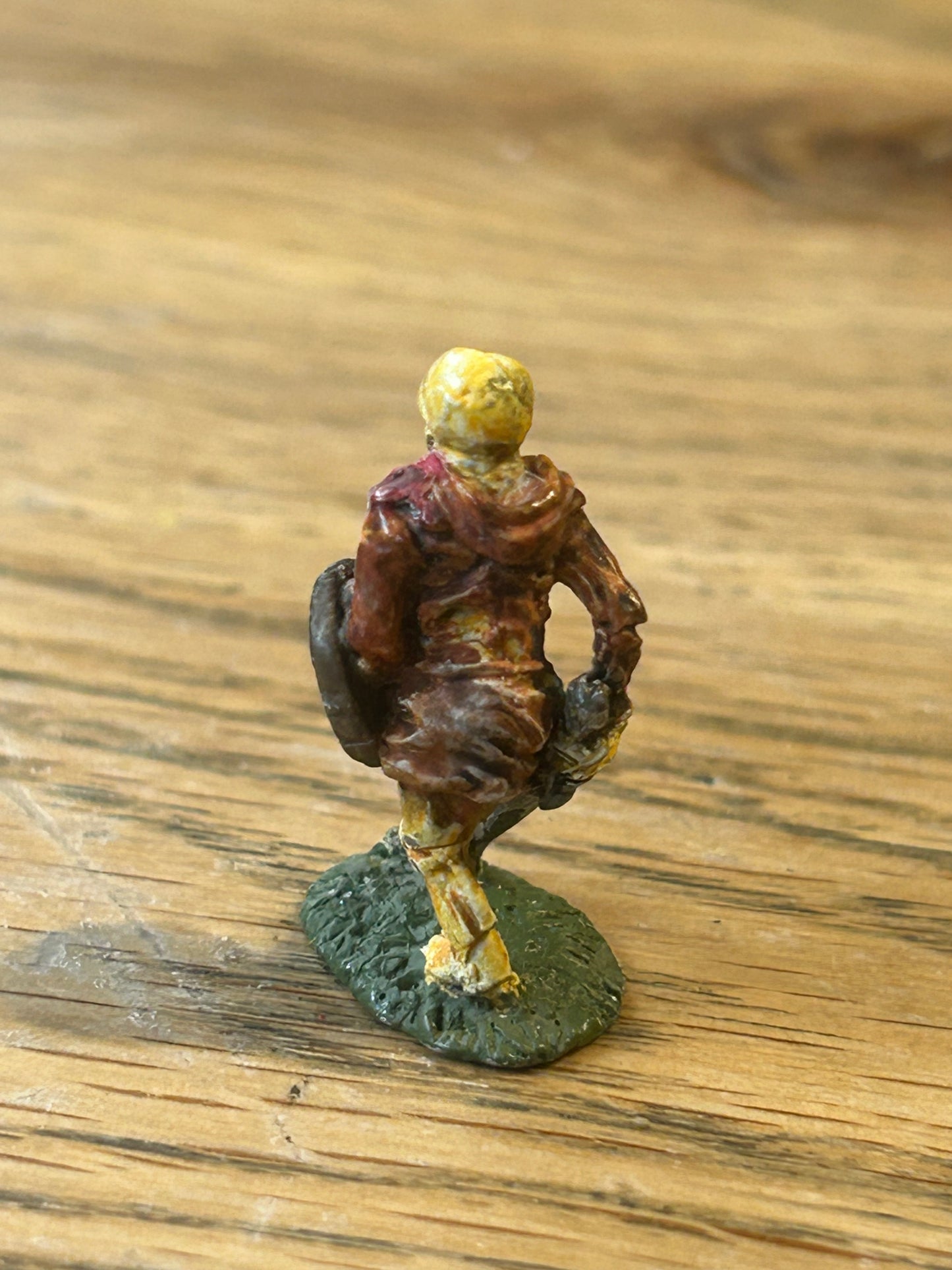 Citadel miniatures warhammer fantasy preslotta fiend factory FF52 skeleton warrior with sword and shield