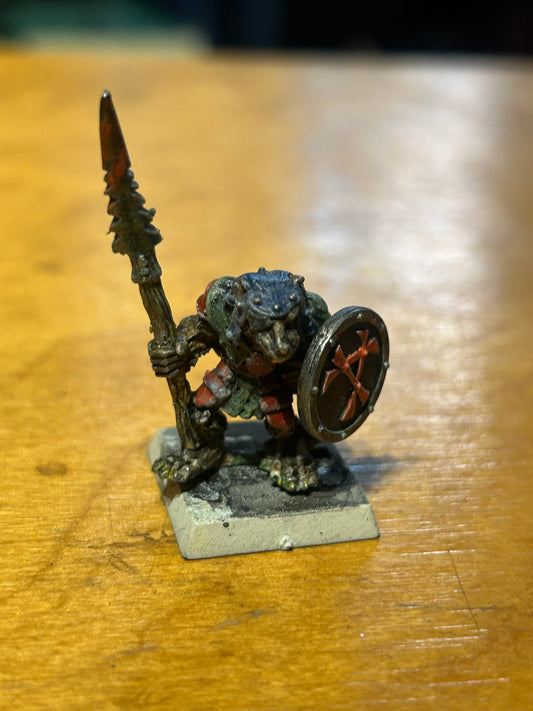 Warhammer fantasy C47 Skaven Clan Rat Gwrack with spear/halberd Metal Chaos Ratmen Citadel 1987