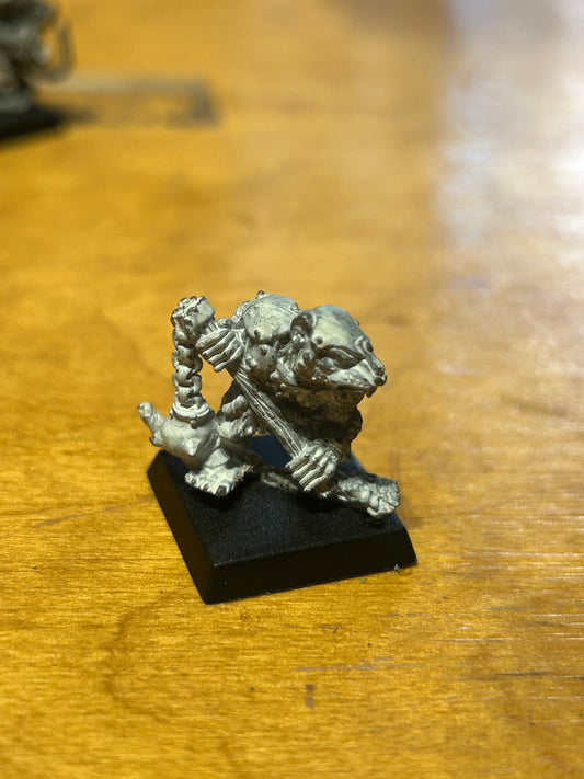 Warhammer Fantasy Old World C47 SKAVEN FLAY CLANRAT