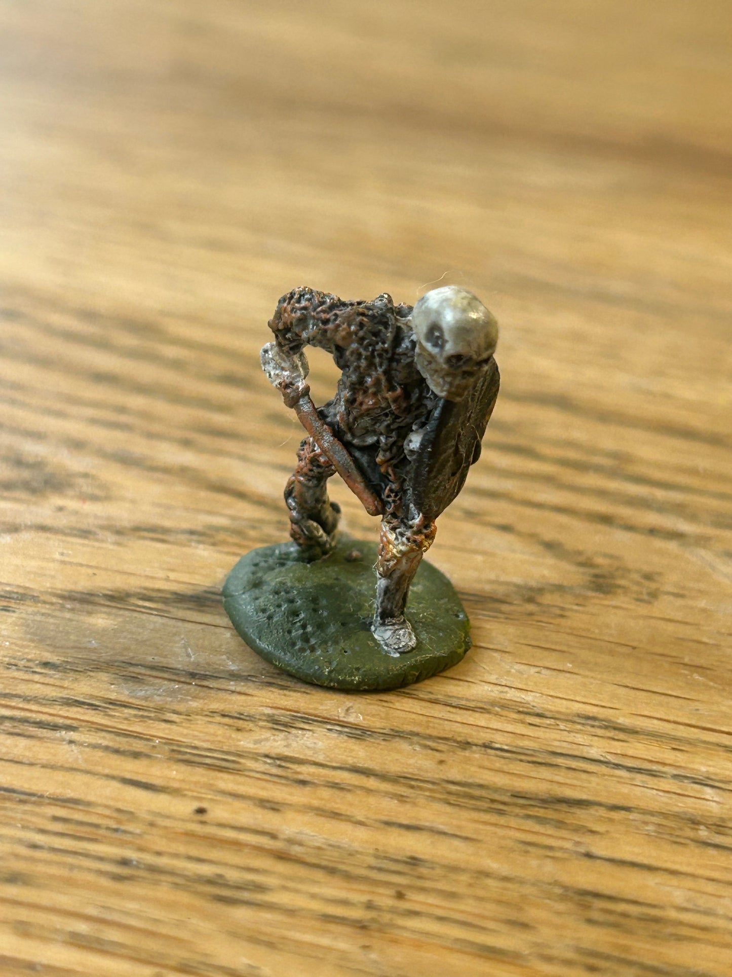 Vintage Citadel 1980s Fantasy Tribes FTS1 “ Skeleton advancing c/w Sword “