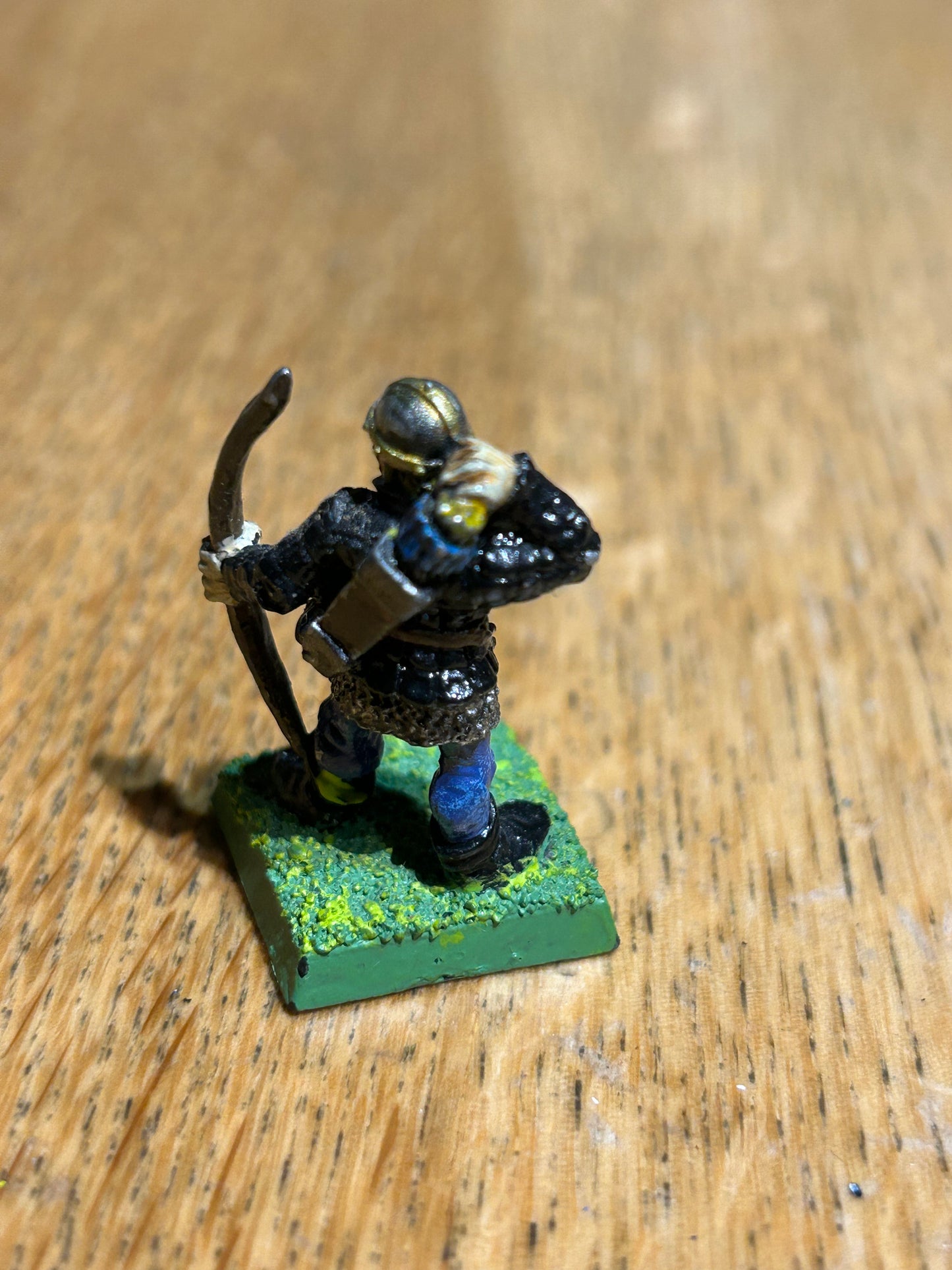 Marauder Miniatures fighter MM60 19 with bow