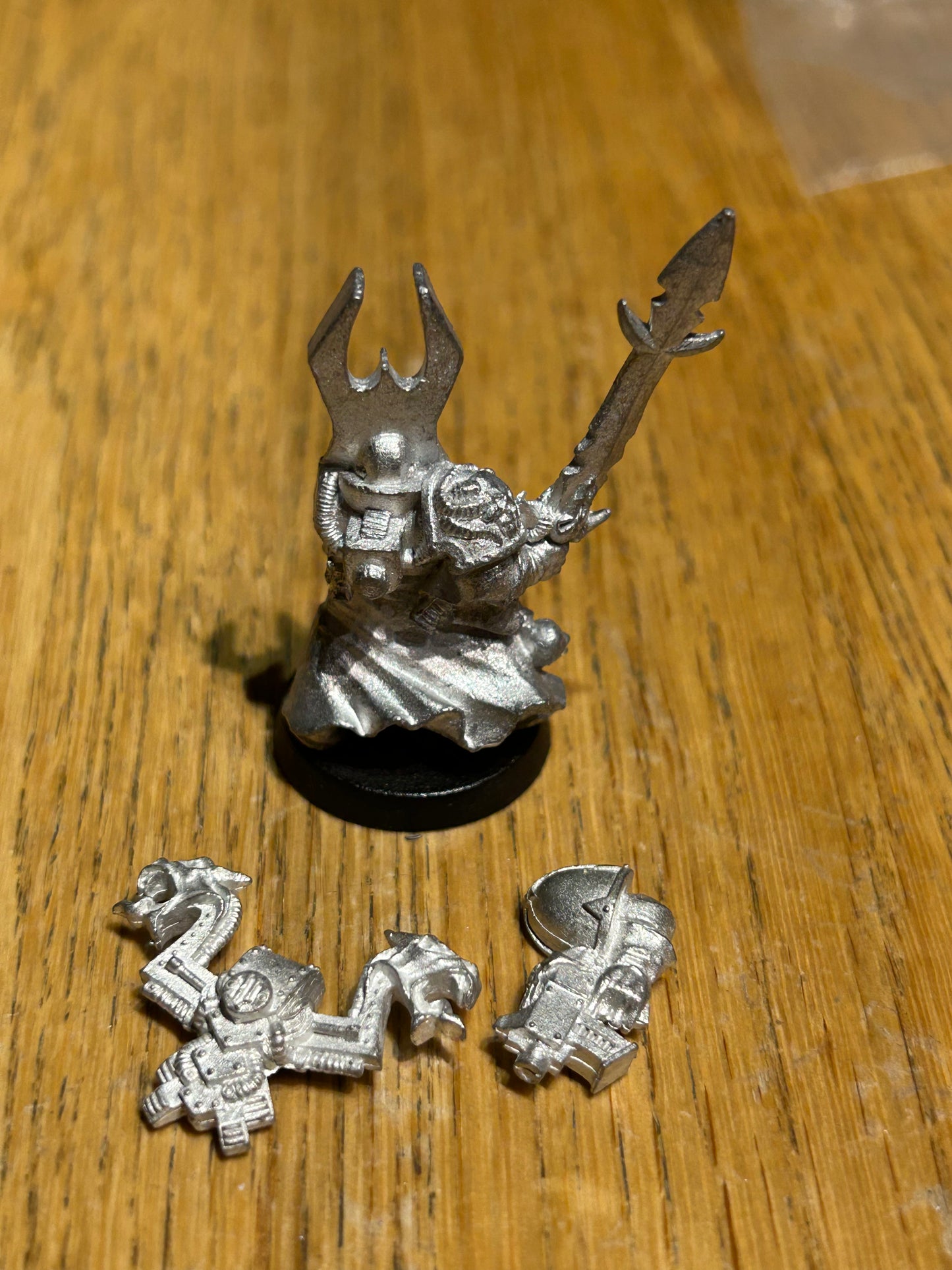 Warhammer 40k - Chaos - Classic Metal Sorcerer ~