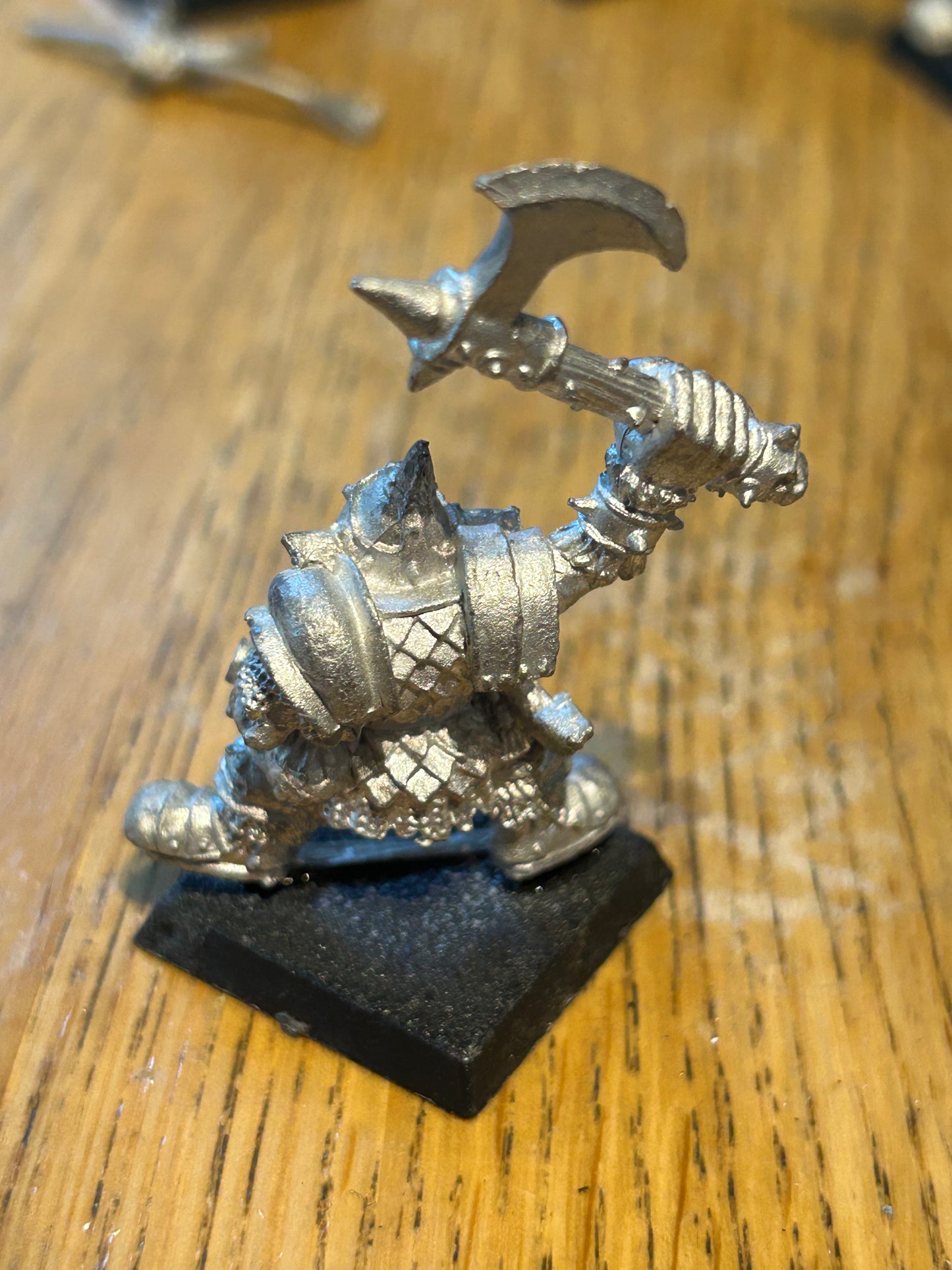 Warhammer fantasy orc champion