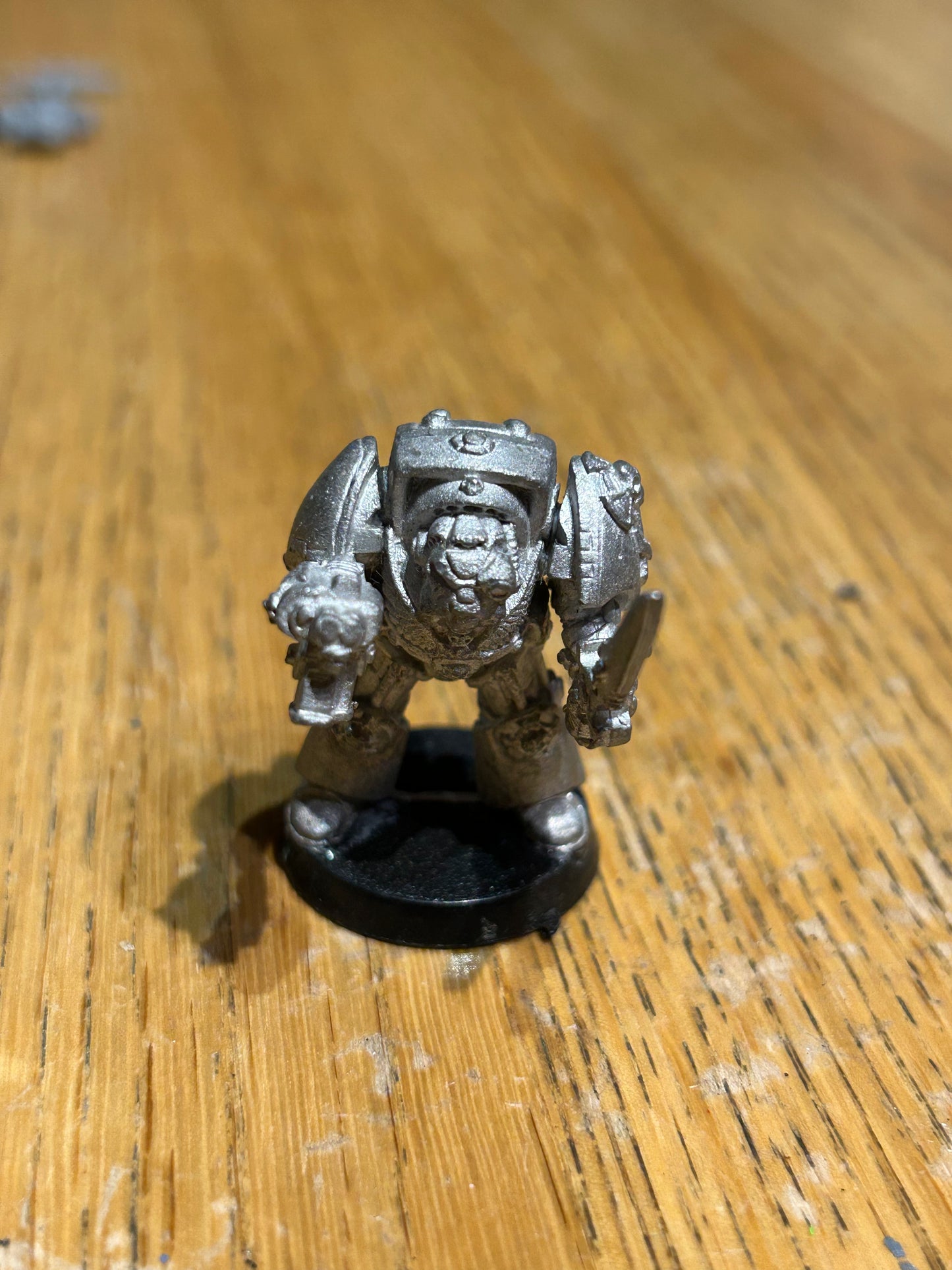 Warhammer 40K Metal ROGUE SPACE MARINE TERMINATOR SERGEANT with sword and stormbolter