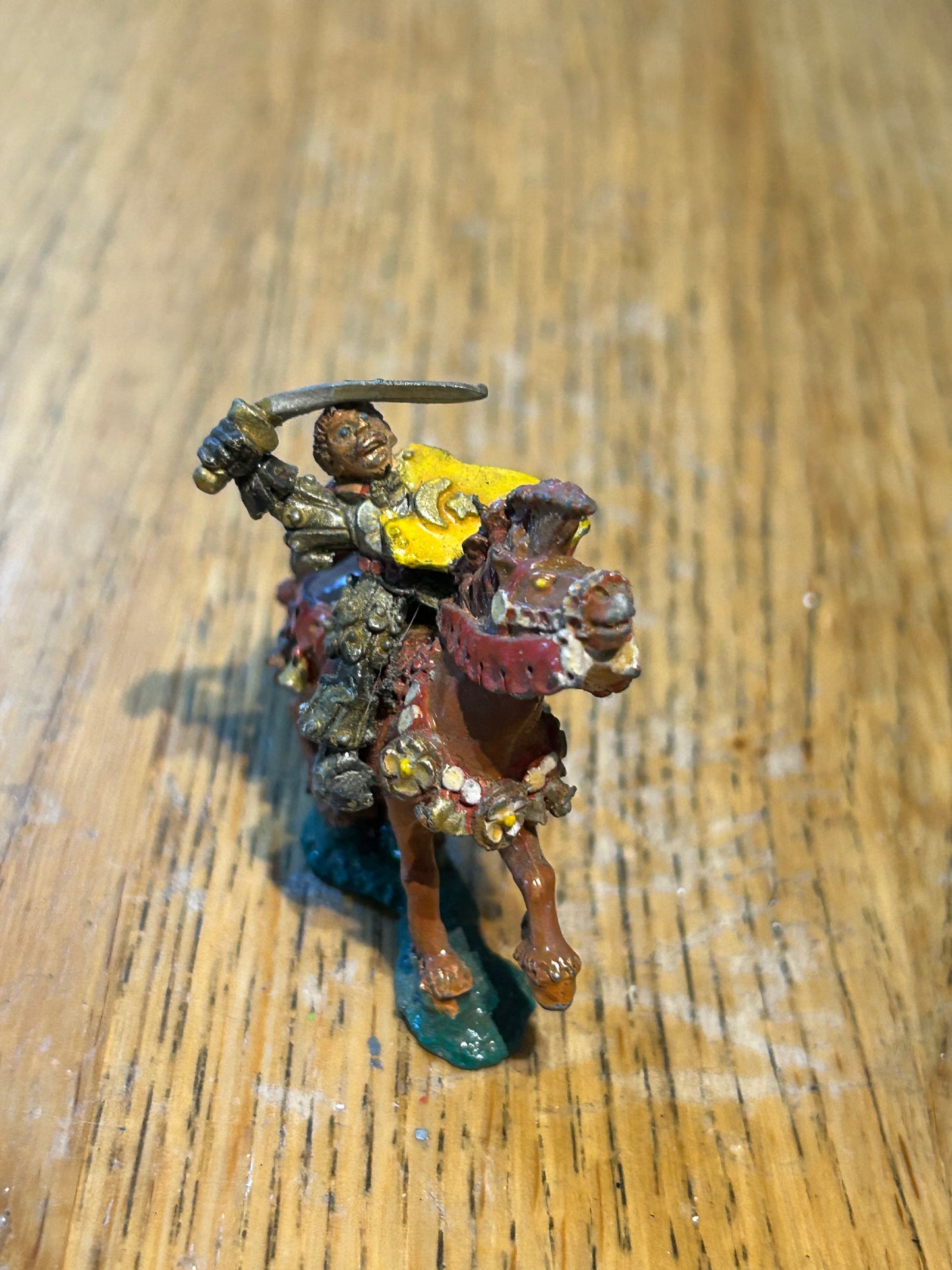 Lotr T 80s ME22 ELROND HALF ELF LORD OF THE RINGS  mounted Warhammer Citadel