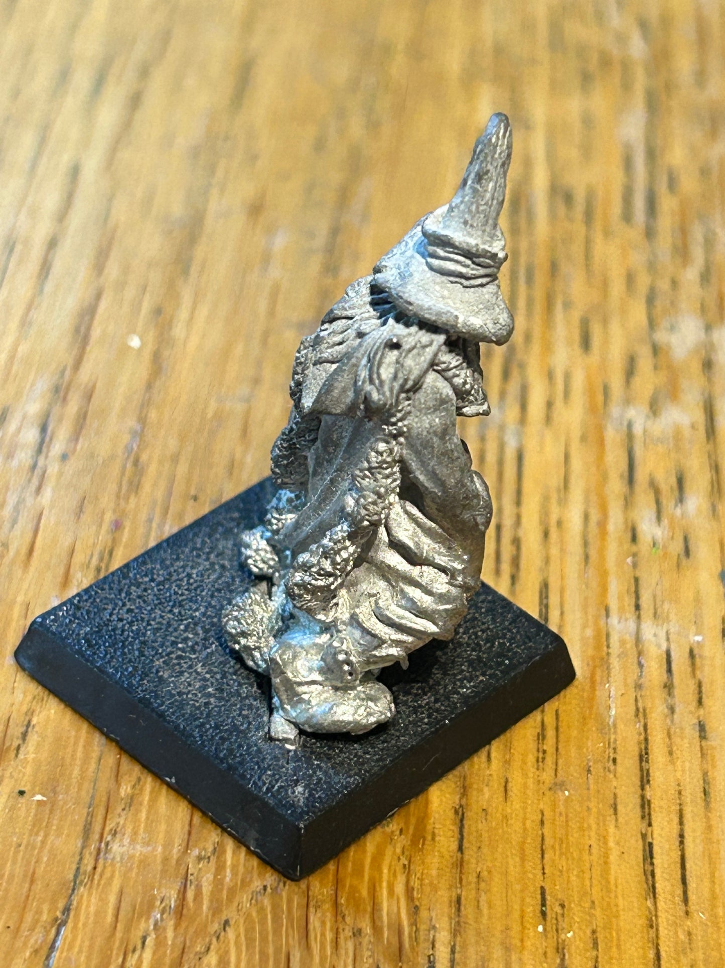 Wizard With Sub Machine Gun LE7 SMG Limited Metal Citadel Rare 80s