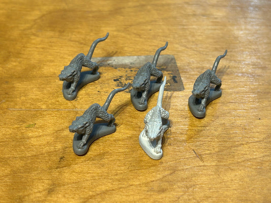 Warhammer Quest 1995  x5 Giant rats Plastic Bundle Spares Games Workshop
