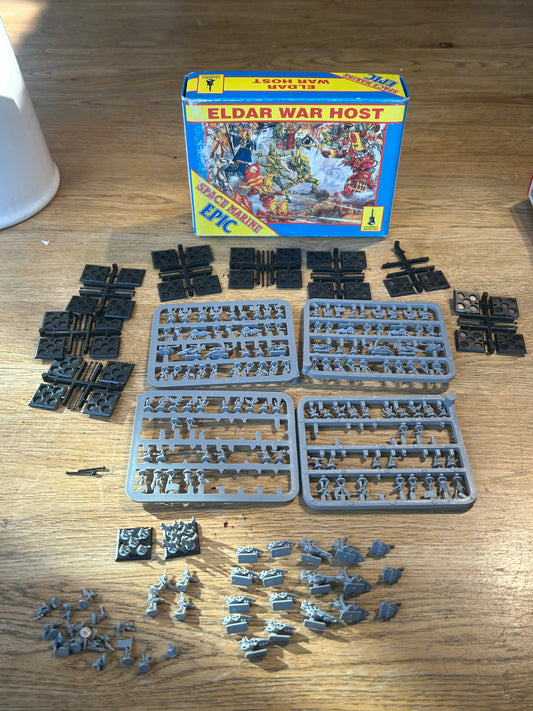 Epic 40k Eldar War Host Box Set, 163/165 Models Included (two models missing and one swooping hawk is broken off base)