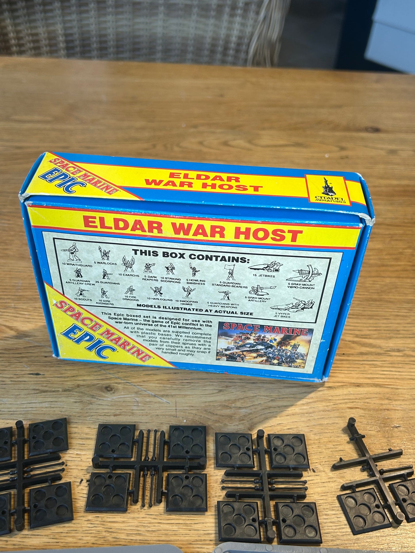 Epic 40k Eldar War Host Box Set, 163/165 Models Included (two models missing and one swooping hawk is broken off base)