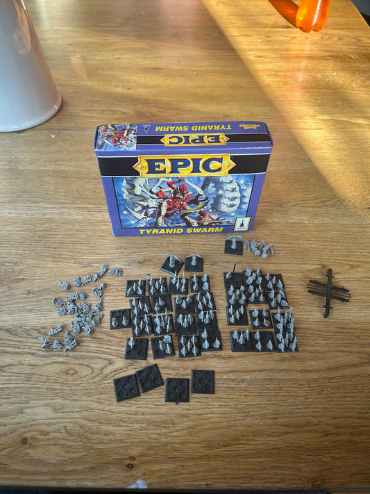 Epic 40k Tyranid swarm Box Set, 142/145 Models Included (three models missing)