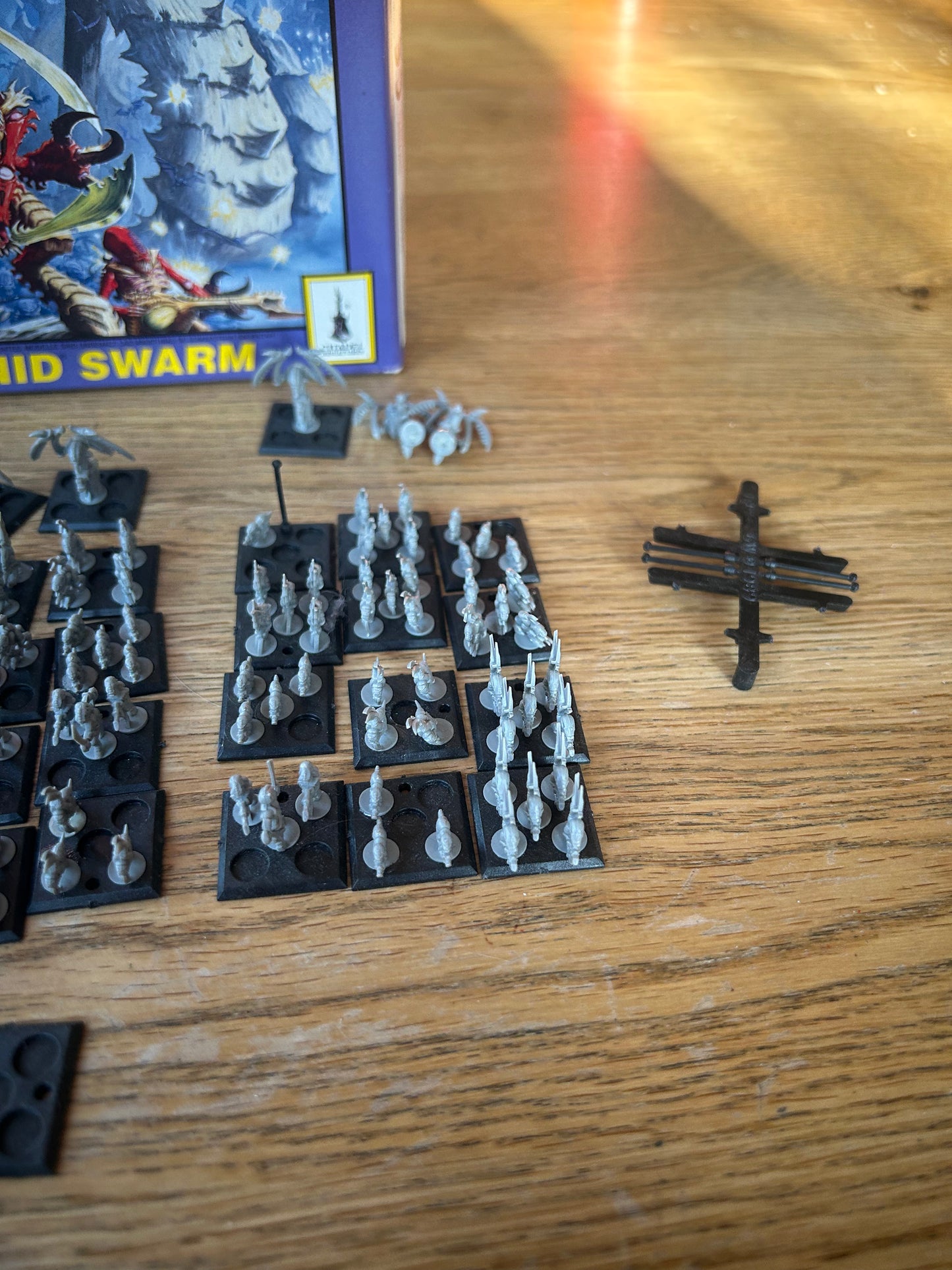 Epic 40k Tyranid swarm Box Set, 142/145 Models Included (three models missing)