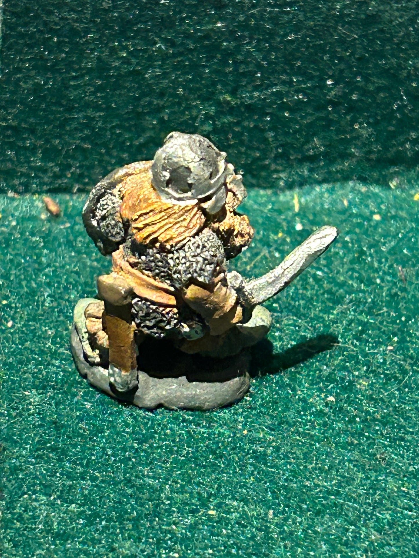 Citadel C06 Northern Dwarfs Dwarves Dwarf with sword and shield 2C-04 Pre Slotta Fantasy