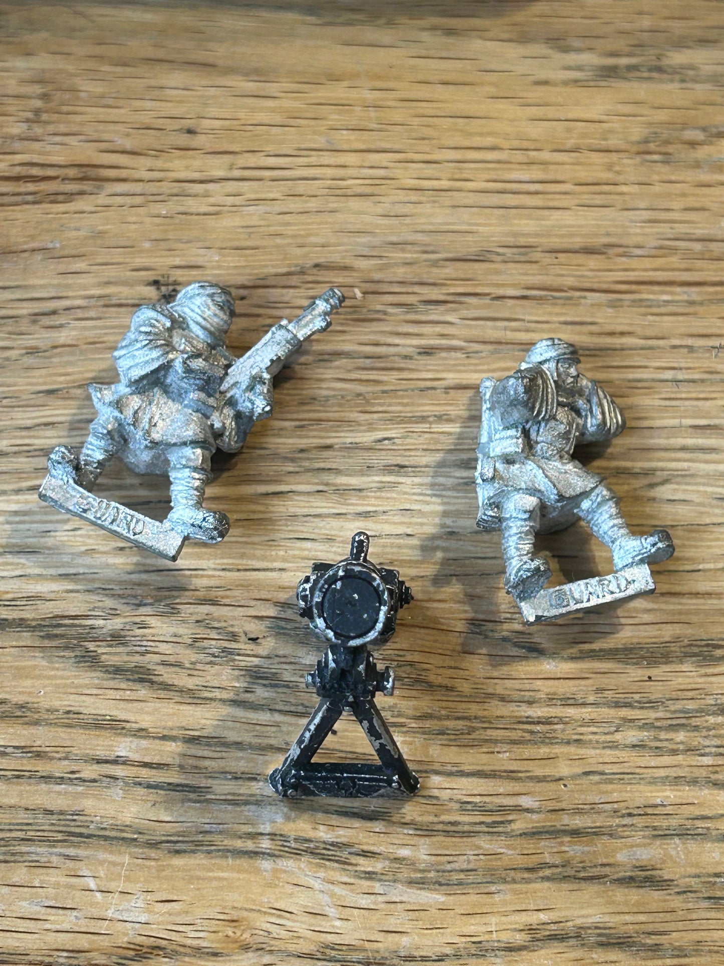 Warhammer 40k - Imperial Guard - Classic Metal Tallarn Missile Mortar Team