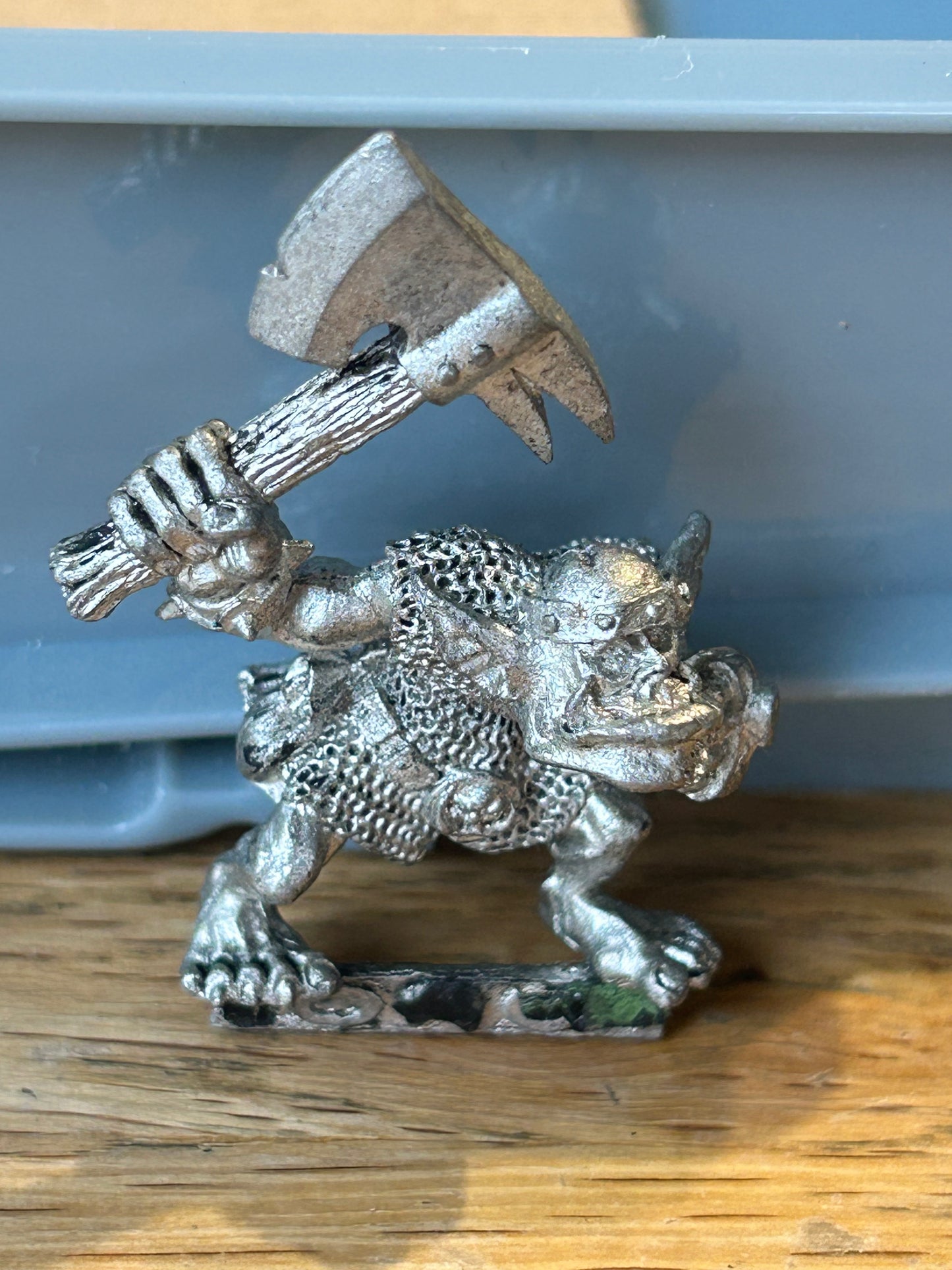 Warhammer fantasy orc boy