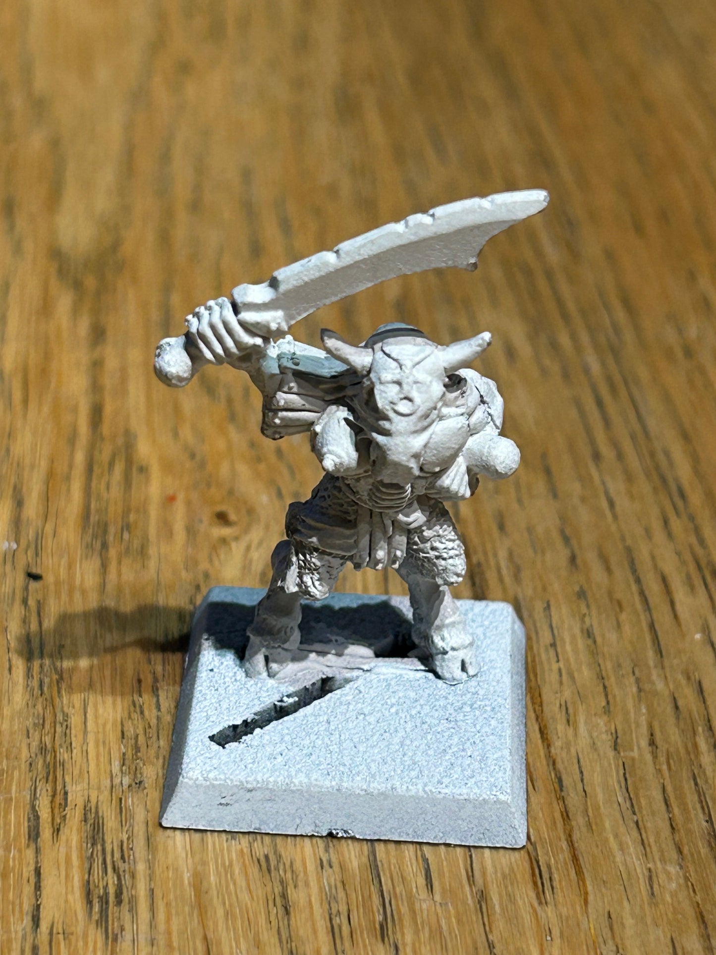 Vintage Warhammer fantasy Beastman of chaos, possibly slaanesh, with sword Slorta Vileblade Realm of Chaos 1980s Beastmen Metal