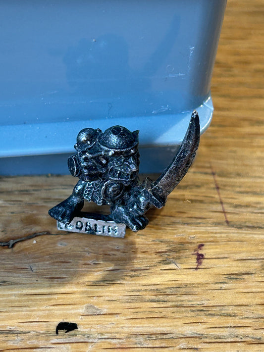 Warhammer fantasy Kev Adams goblin with sword
