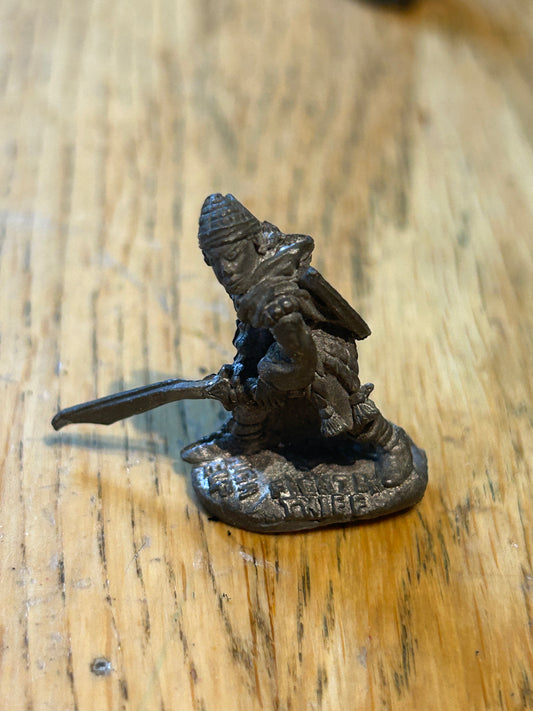 Citadel Miniatures, C08 High Elves, High Elf Fighter Thief