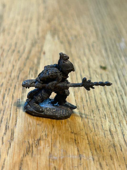 Warhammer fantasy C08 (84-01) High Elf Fighter with polearm