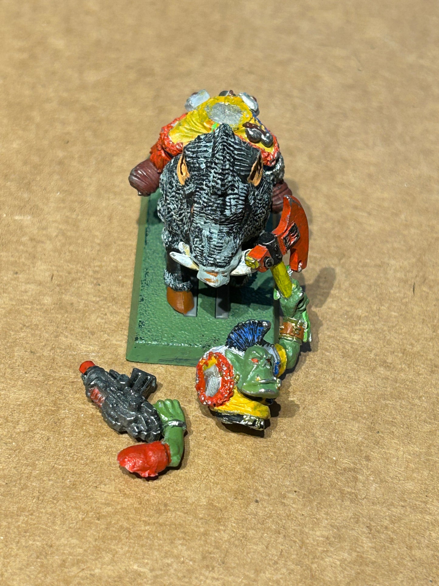 Warhammer 40K - Space Ork SNAKEBITE BOARBOY - METAL 2nd Edition Orks Boys