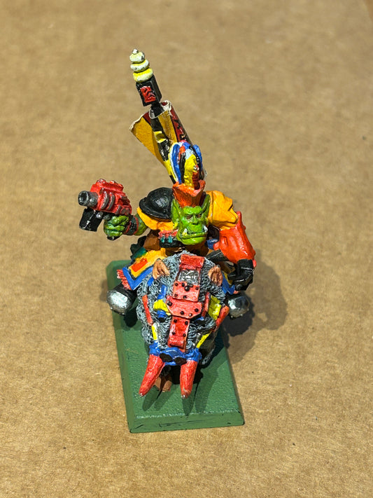 Warhammer 40K - Space Ork SNAKEBITE BOARBOY nob on cyboar - METAL 2nd Edition Orks Boy