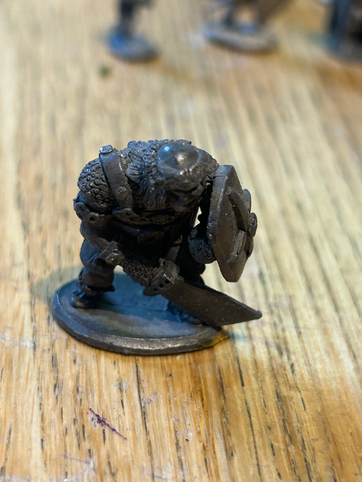 Citadel - Chronicle -  Pre Slotta - Warhammer fantasy - CM09 - Hobgoblin with sword and shield N12